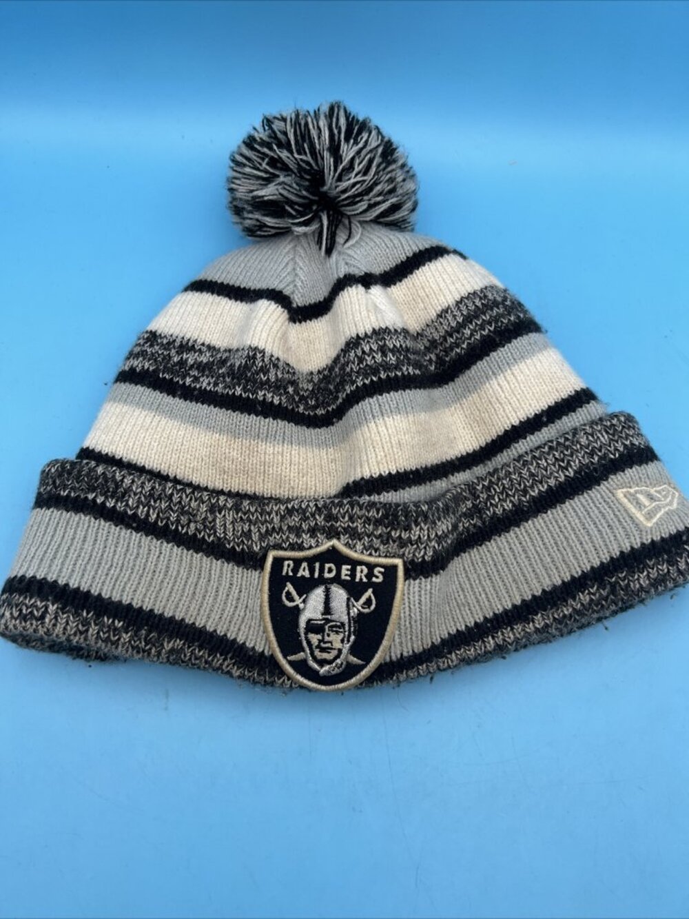 Las Vegas Raiders New Era Knit Beanie Cold Weather Hat NFL w Logo One Size